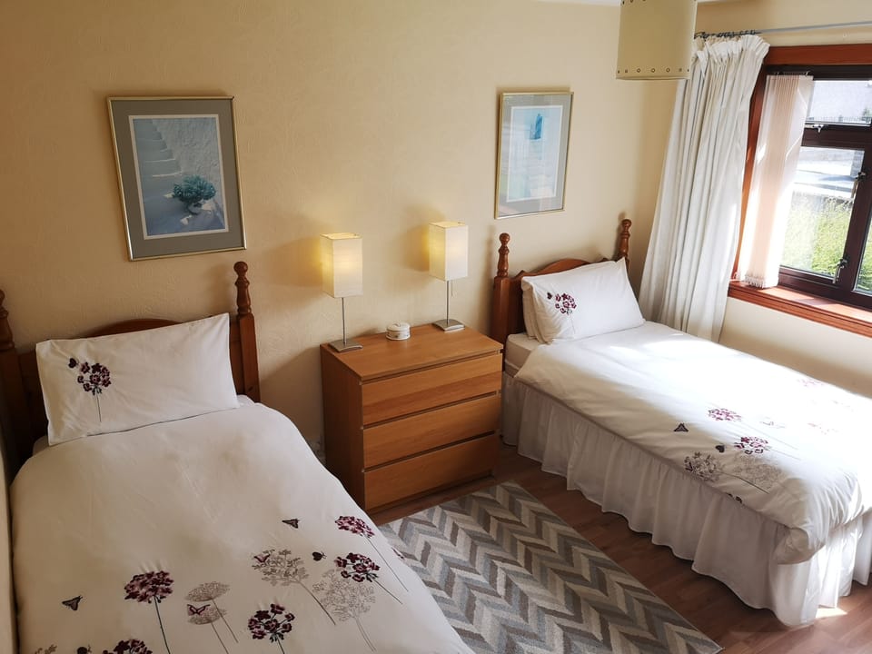 Newholme Self-catering Bungalow Cottage in Pitlochry