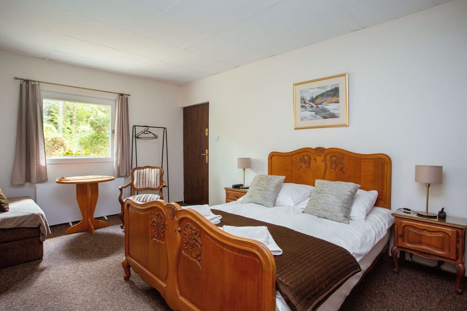 bed and entrance door