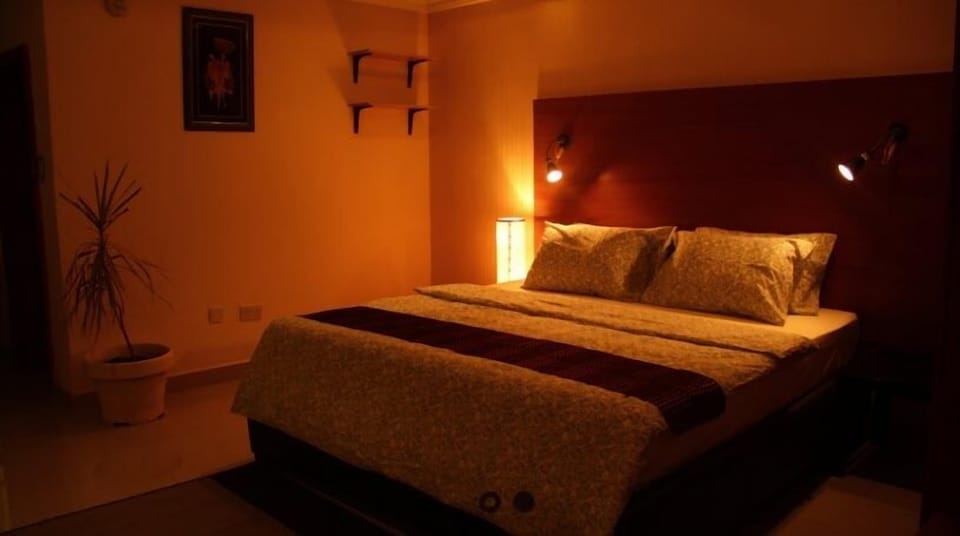 Deluxe Room | In-room safe, free WiFi, bed sheets