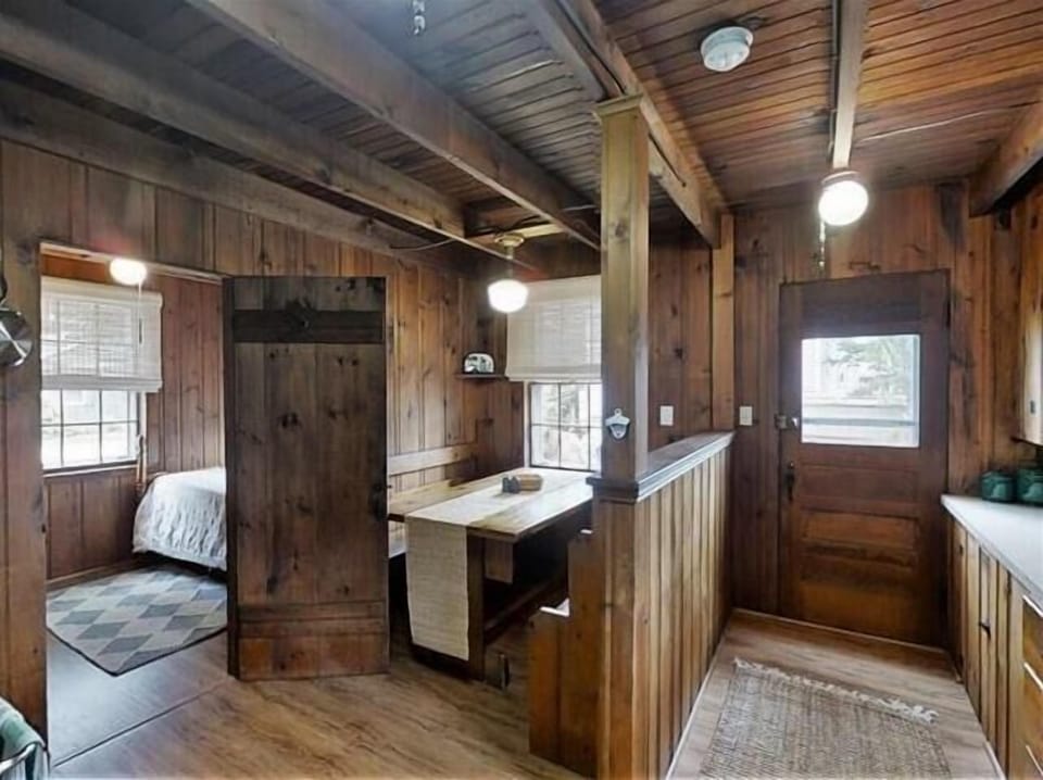 Breakfast Nook | First floor bedroom entrance
