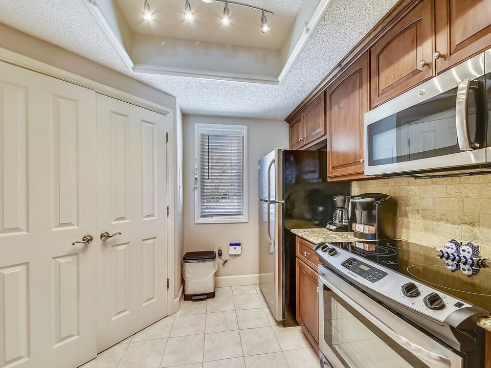 Kitchen with Stainless Steel Appliances at 205 Windsor Place