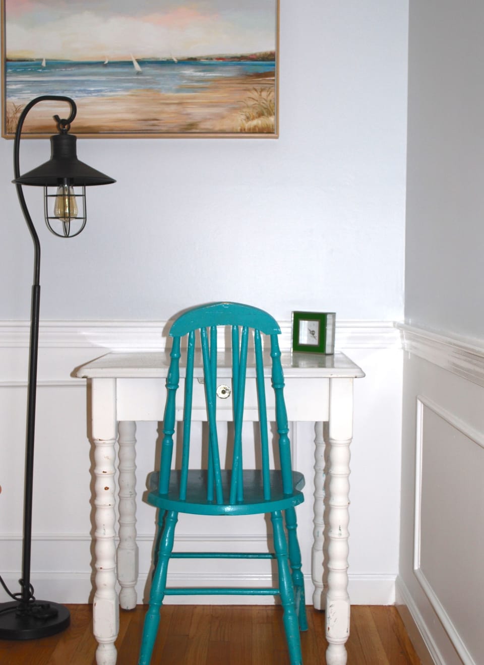 Use the table and chair to write postcards or catch up on emails. 