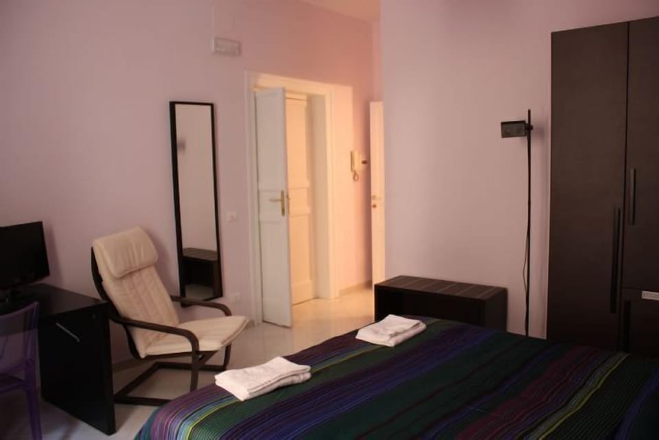 Double or Twin Room | Room amenity