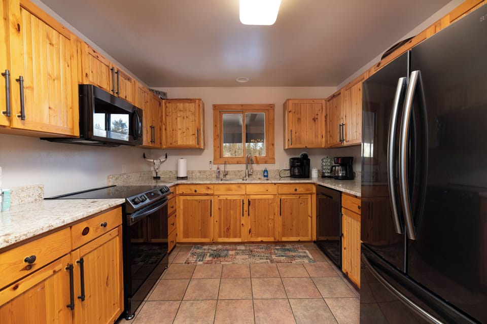 Fully stocked kitchen