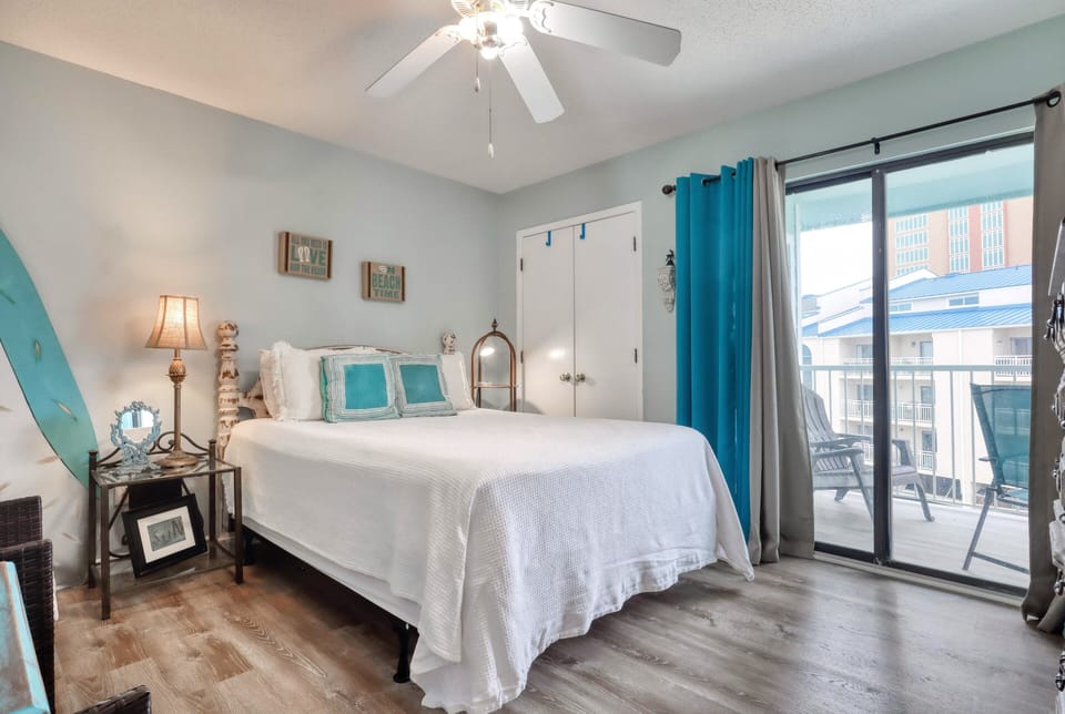 Romar Beach, 2 bedroom 2 bathroom, sleeps 7. Managed by Island Rentals