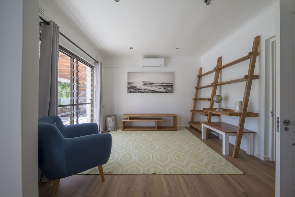 Cottage Sauvignon - Main Bedroom