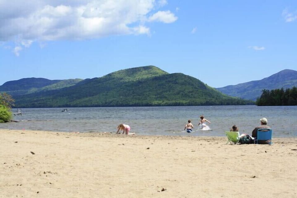 Veteran’s Beach walking distance! Across the street!