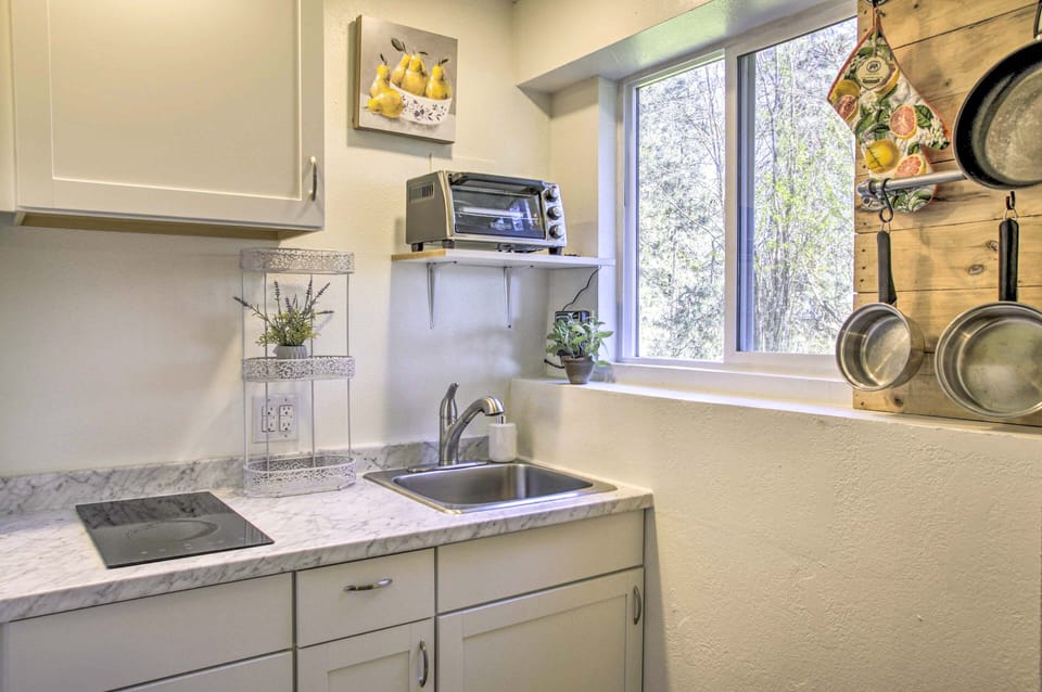 Kitchenette