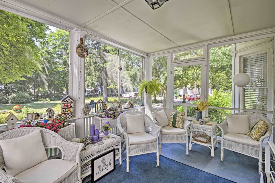 Screened Porch