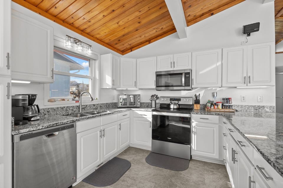kitchen-top level