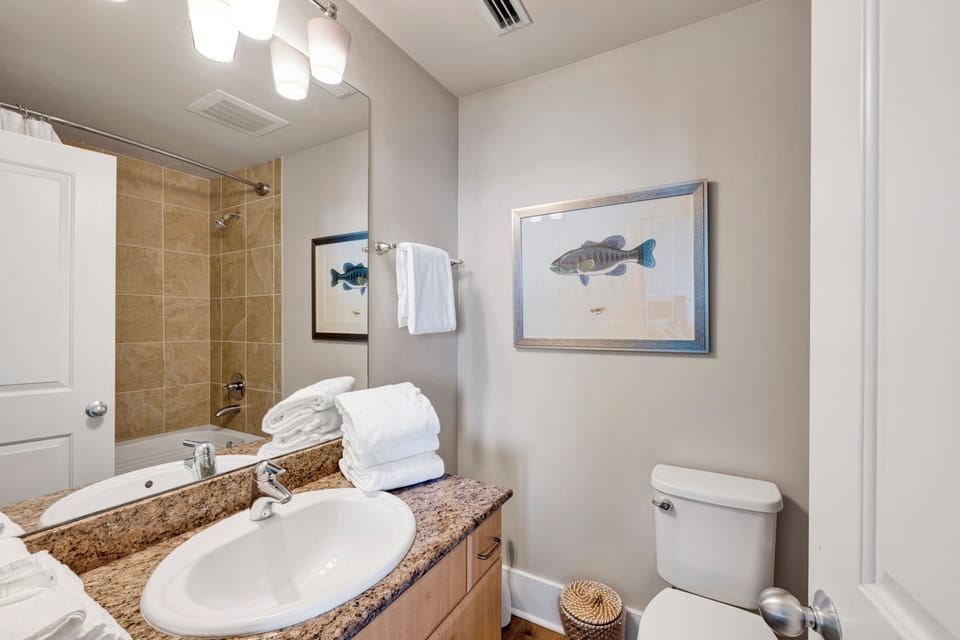 Caribe Resort Guest Bathroom