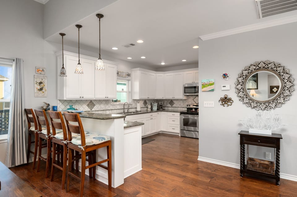 Beautiful & well appointed kitchen