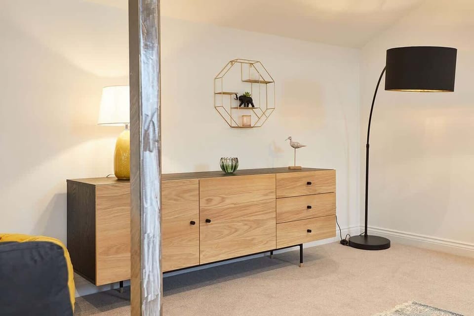 Apartment C at Cornerhouse Apartments, Saltburn-by-the-Sea - Host & Stay