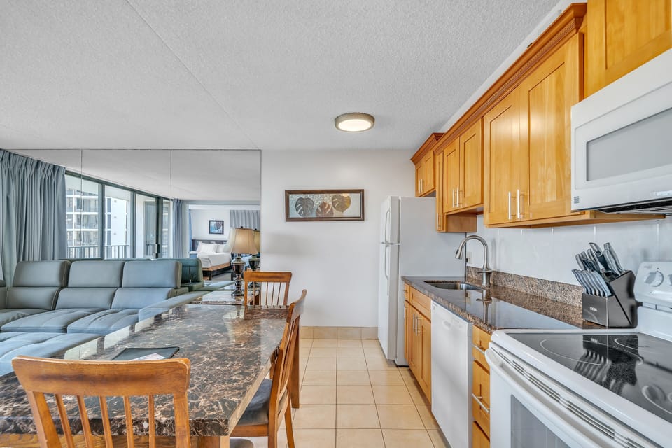 Indoors, Floor, Living Room, Furniture, Kitchen