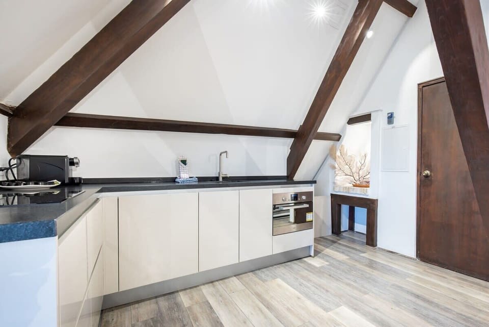 Kitchen II