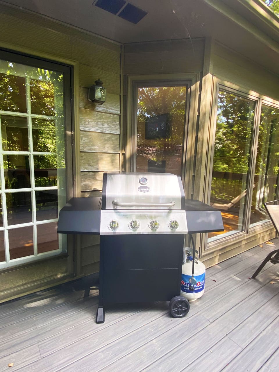Propane Barbeque Grill