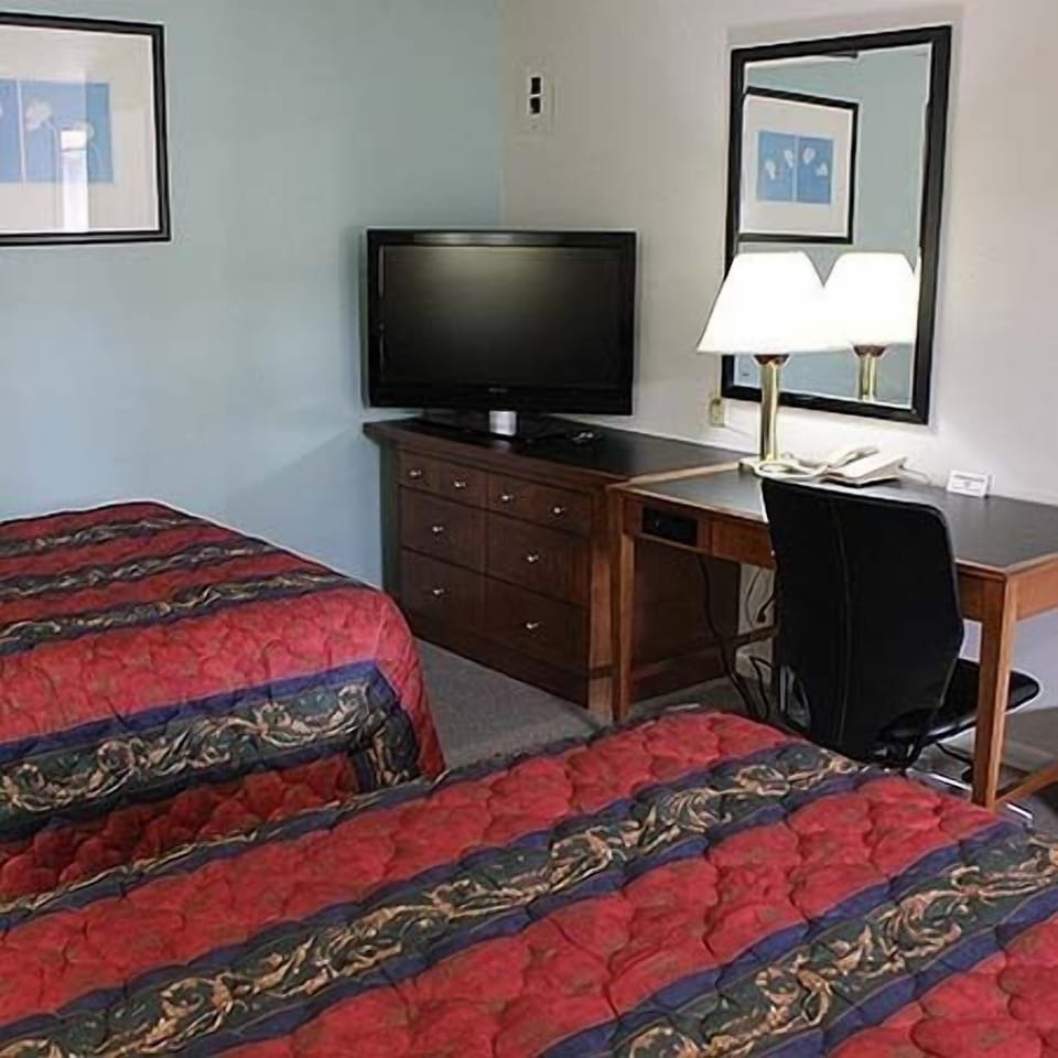 Desk, bed sheets