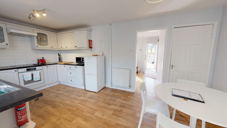 Taphouse Avenue Kitchen Two