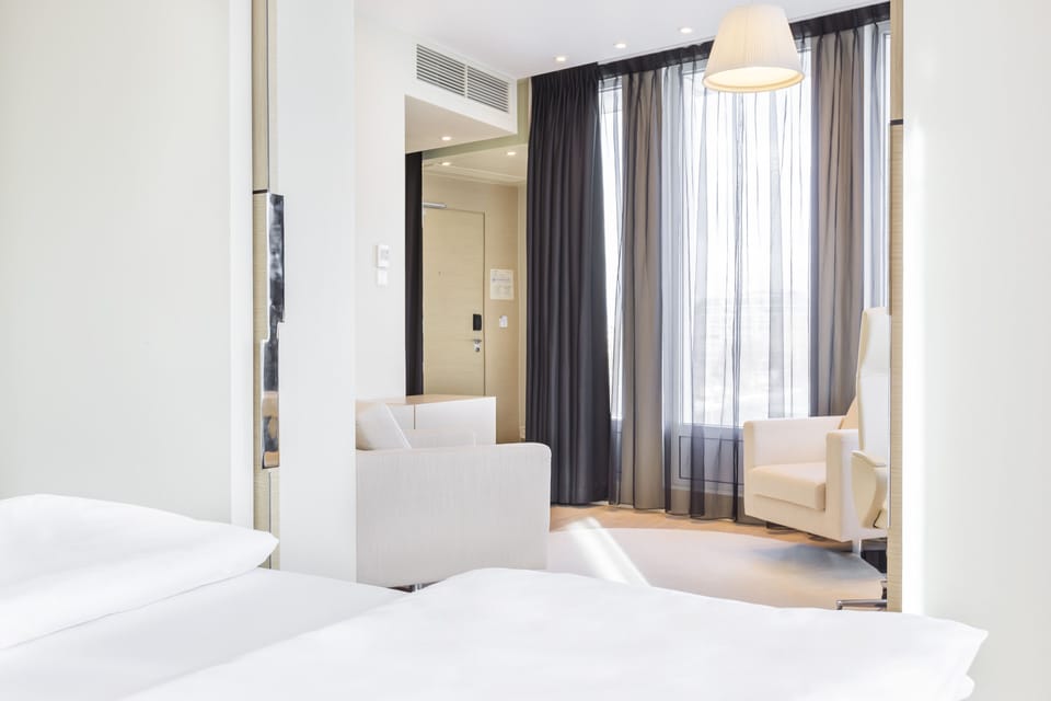 Suite | Living area | LCD TV