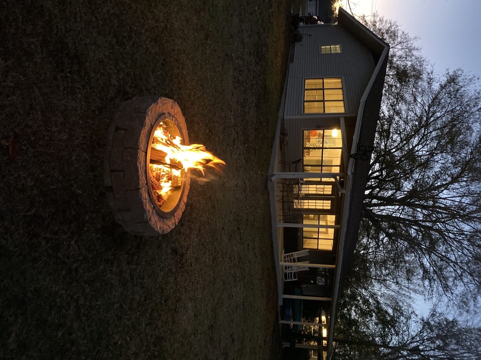 Fire pit