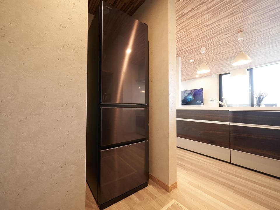 refrigerator