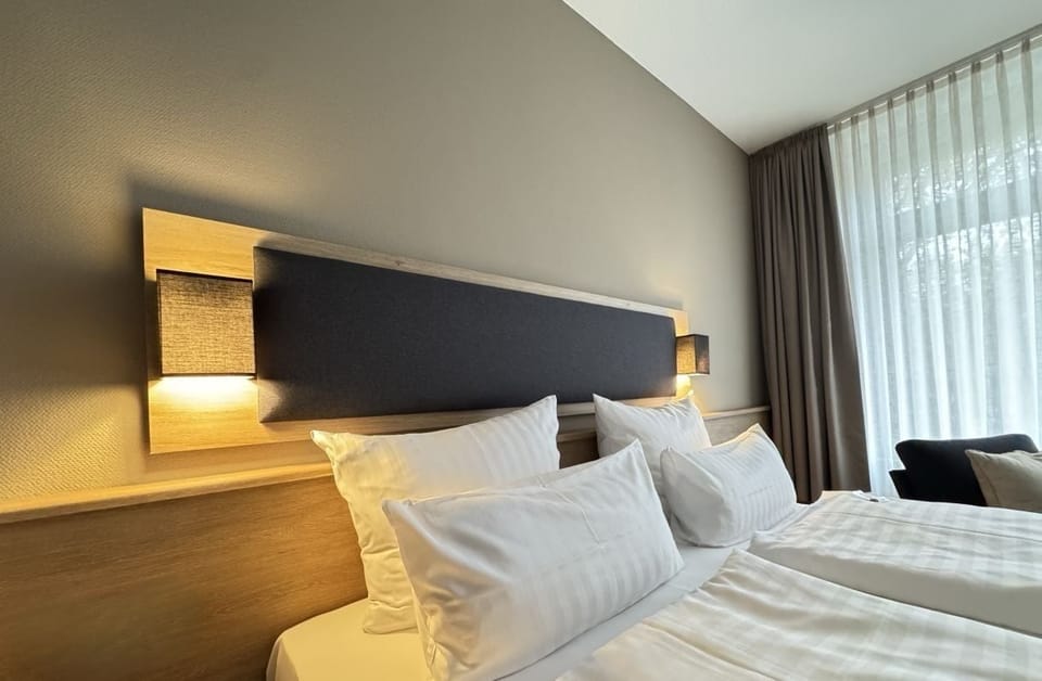 Standard Double Room, 1 Double Bed | Hypo-allergenic bedding, memory foam beds, in-room safe, desk
