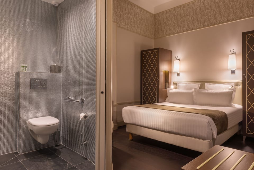 Classic Double Room | Premium bedding, pillowtop beds, minibar, in-room safe