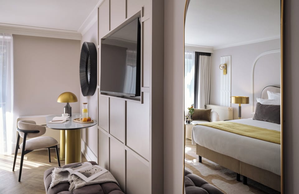 Minibar, in-room safe, desk, blackout drapes