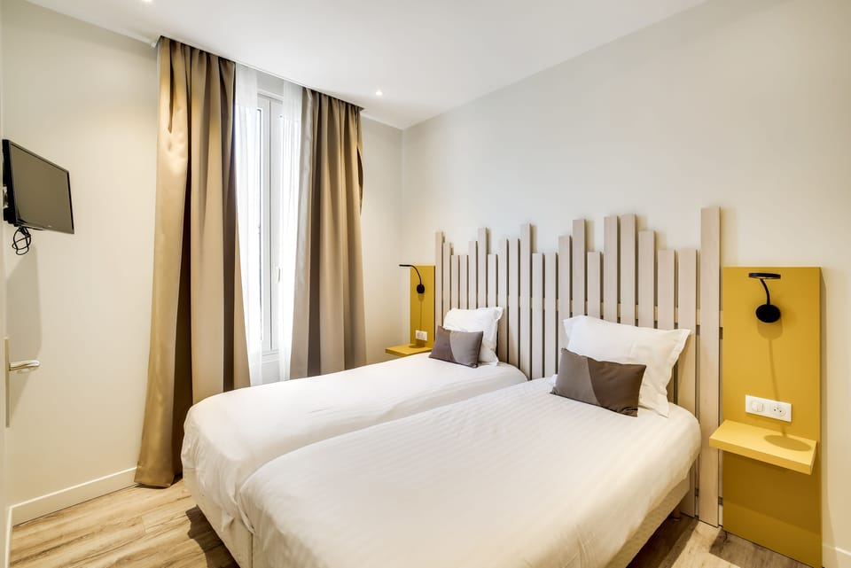 Free WiFi, bed sheets, alarm clocks