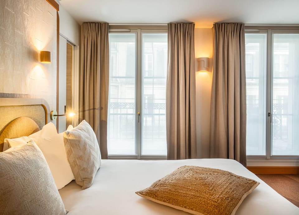 Family Suite | Premium bedding, minibar, in-room safe, desk
