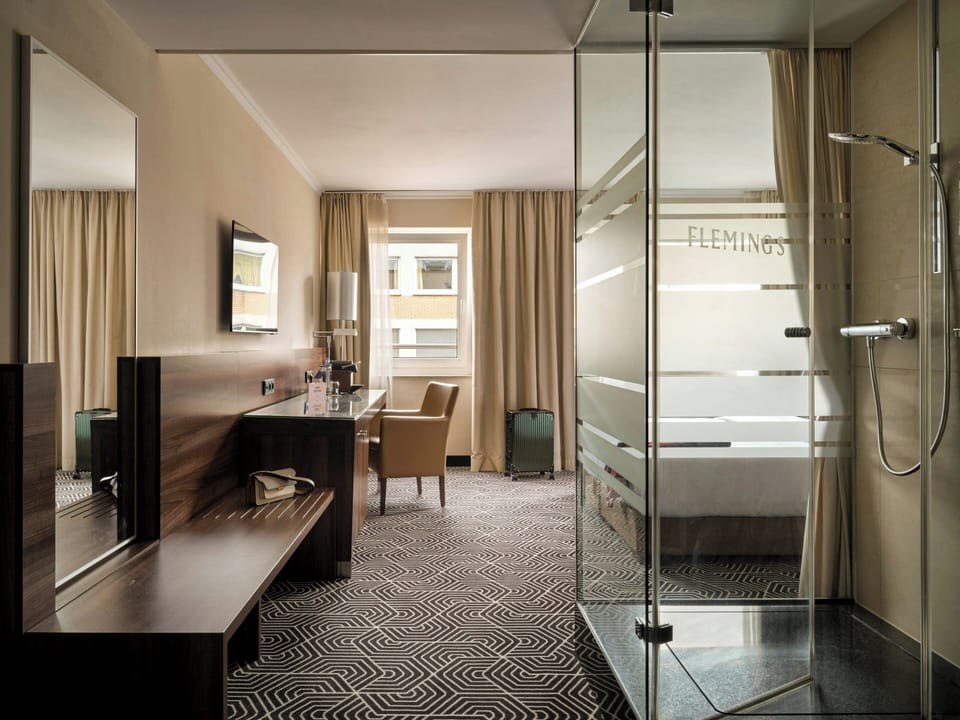 Motel One Frankfurt-Riverside Hotel in Frankfurt