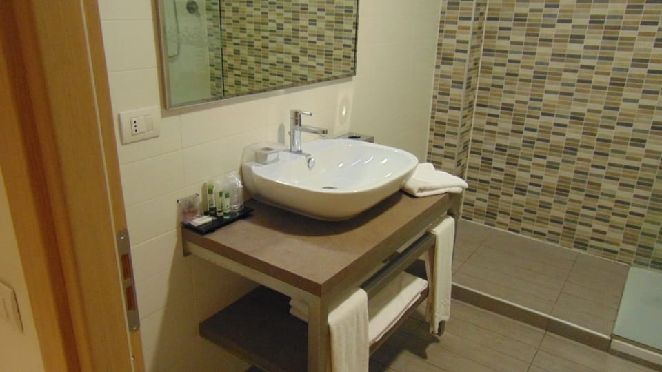 Rainfall showerhead, designer toiletries, hair dryer, bidet