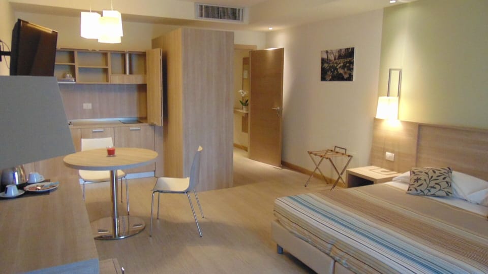 Studio, Terrace | Room amenity
