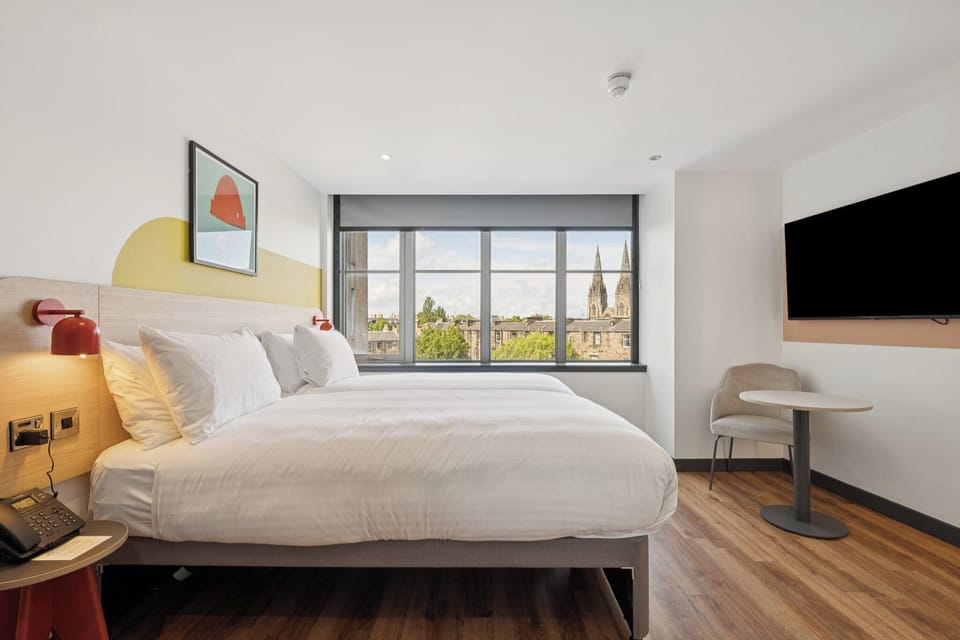 Room, 2 Twin Beds (Cosy) | Free WiFi, bed sheets
