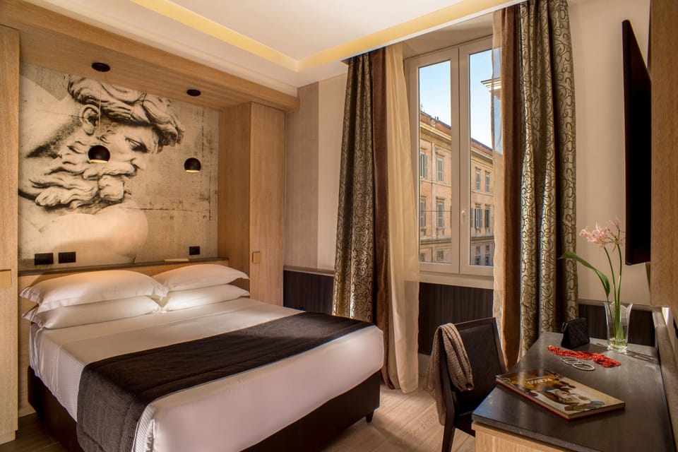 Camera Matrimoniale Standard Dependance via Marghera 29 | Hypo-allergenic bedding, minibar, in-room safe, desk