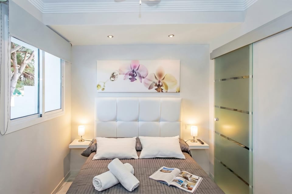 Second bedroom