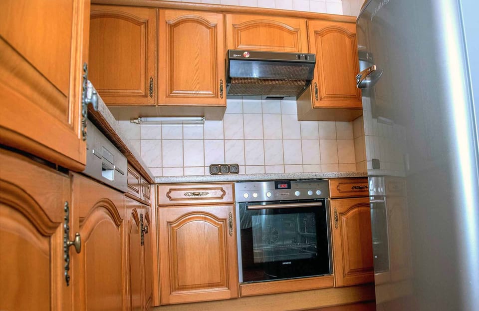 House | Private kitchen | Fridge, oven, electric kettle, toaster