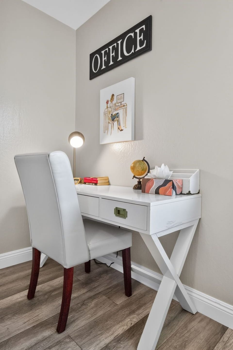 Dedicated workspace makes it easy to stay connected when needed.