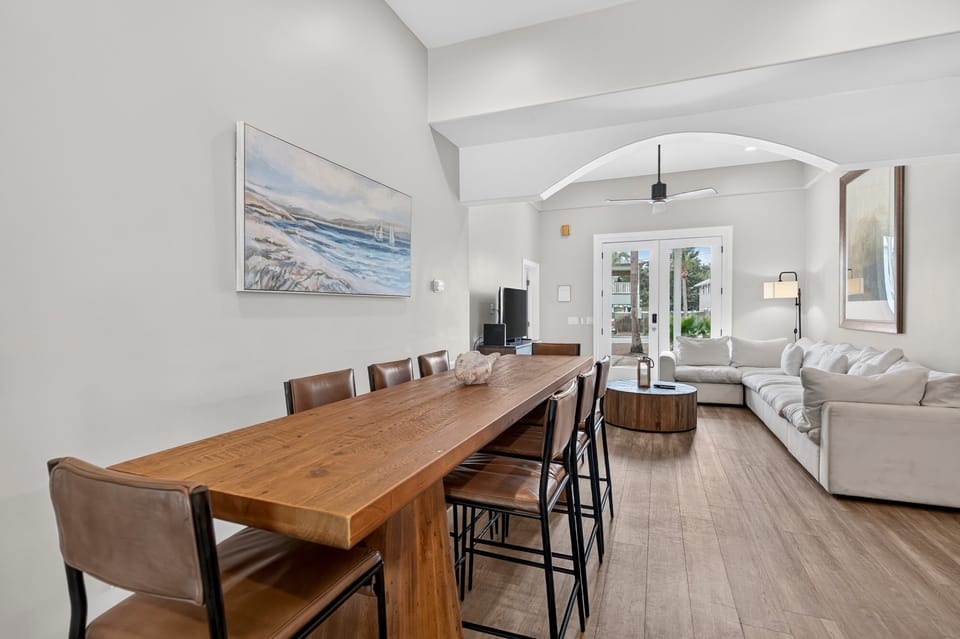 Southern Jewel - Crystal Shores - Living Room & Dining Room