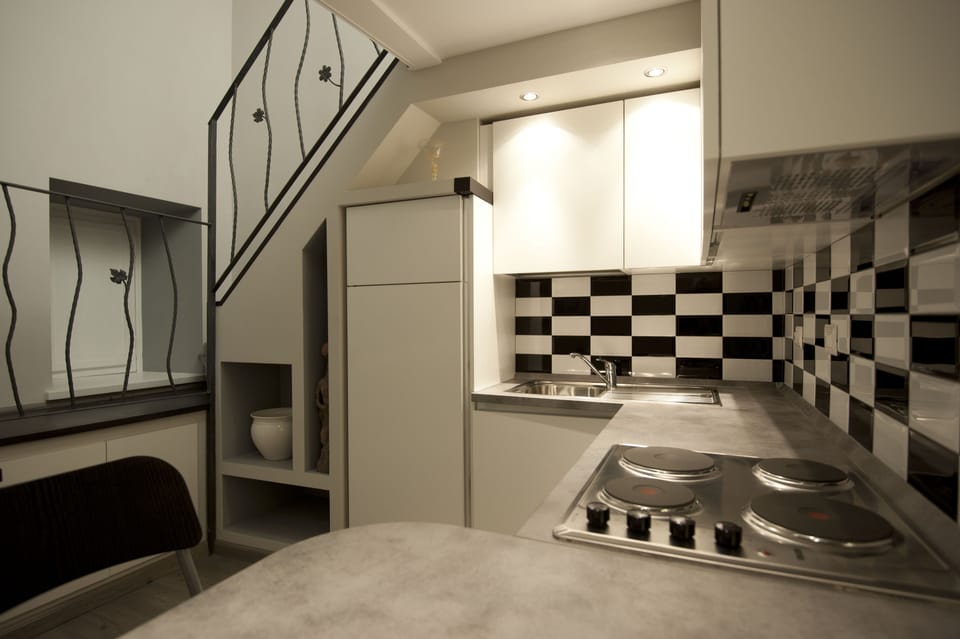 Junior Loft, 1 Bedroom | Private kitchen | Espresso maker, coffee/tea maker, electric kettle