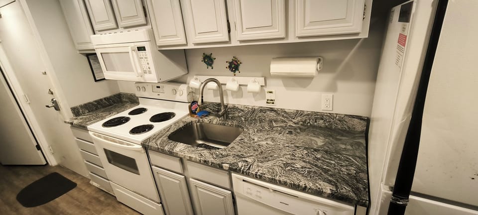 New Granite Countertops