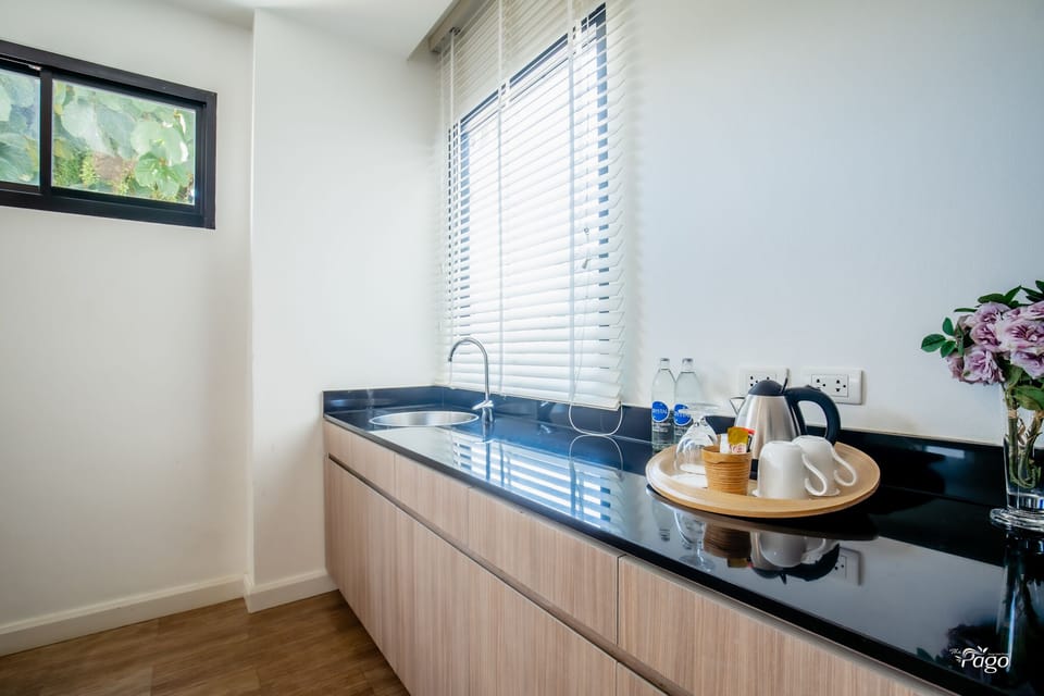 Family Suite | In-room safe, individually decorated, desk, blackout drapes