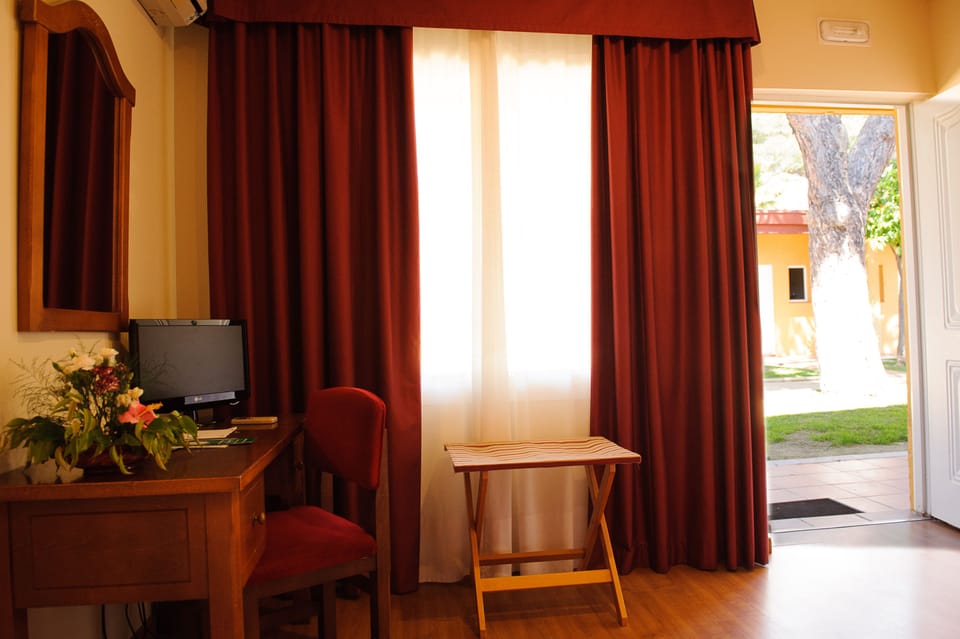 Room amenity
