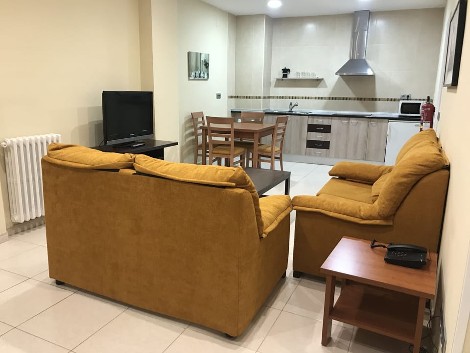 Apartment, 2 Bedrooms | Living area | TV