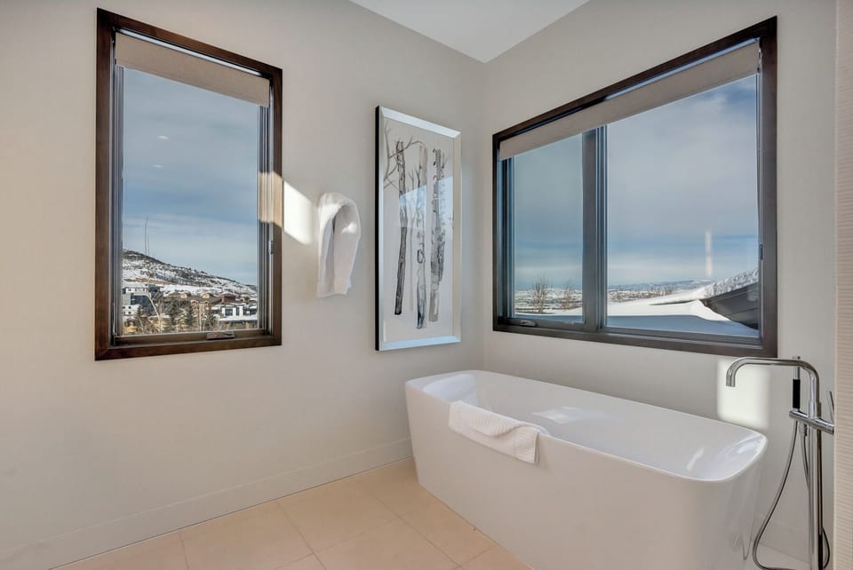 Bedroom One - Main - Winter