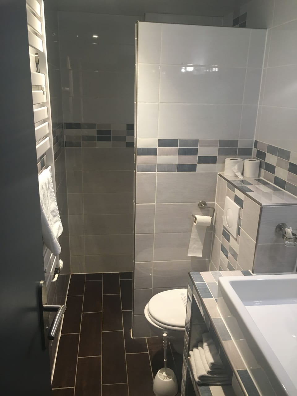 Hair dryer, towels