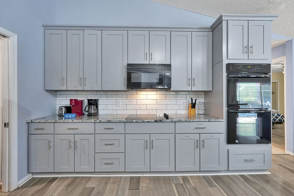 Endless cabinet space