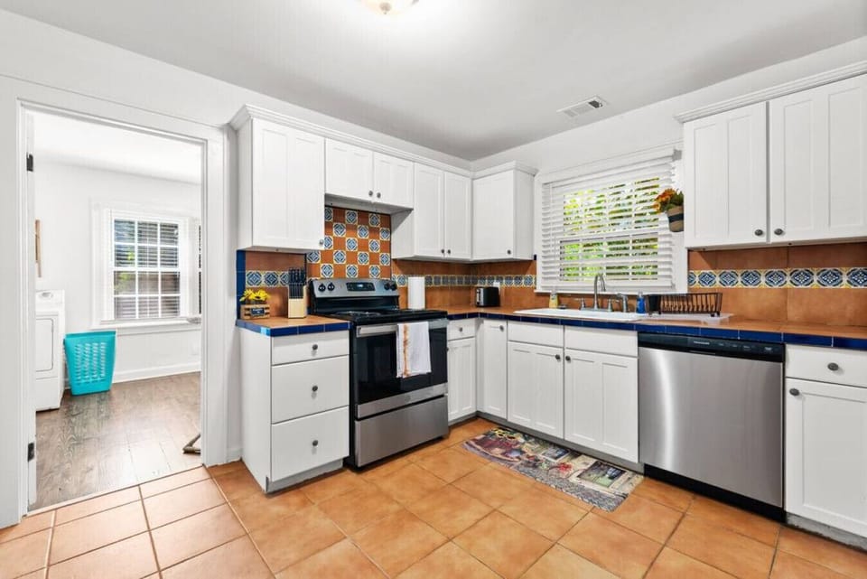 Fully Stocked Kitchen for all your cooking & baking needs!