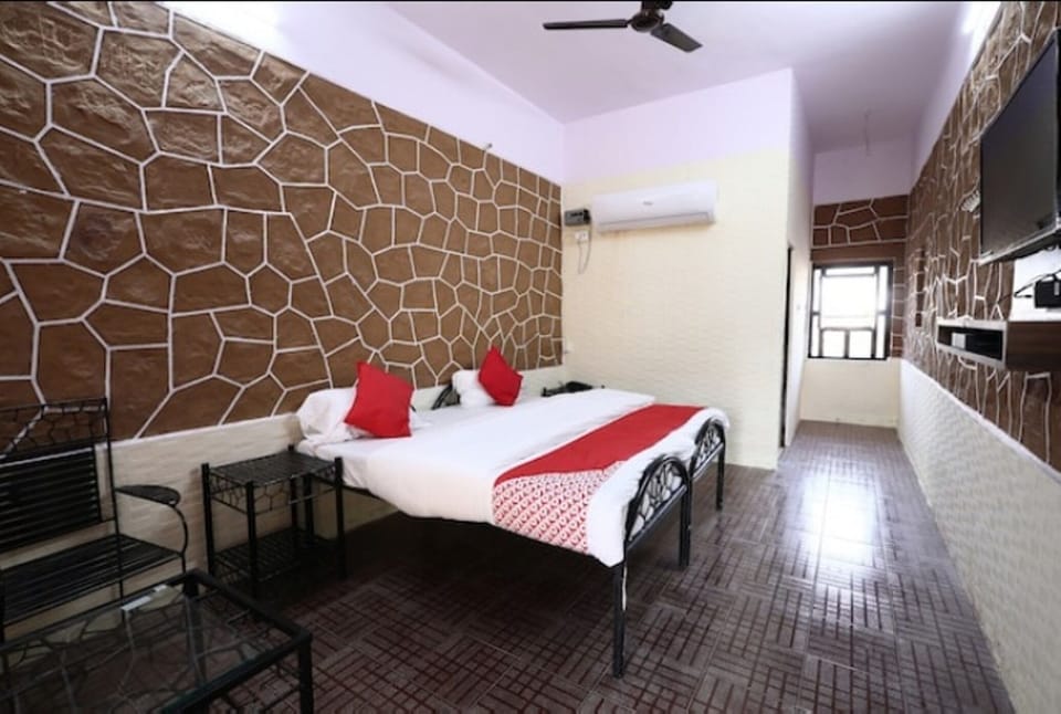 Rollaway beds (surcharge)