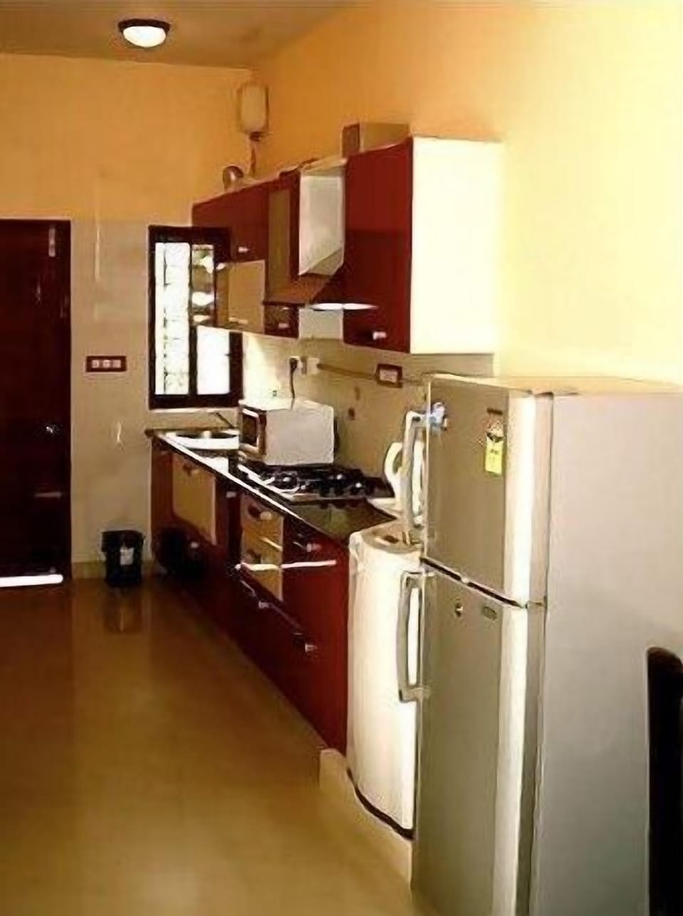 Fridge, microwave, coffee/tea maker